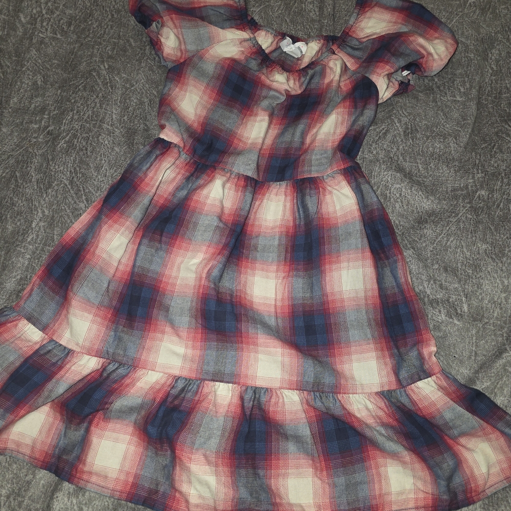 PlDress in Red and Blue